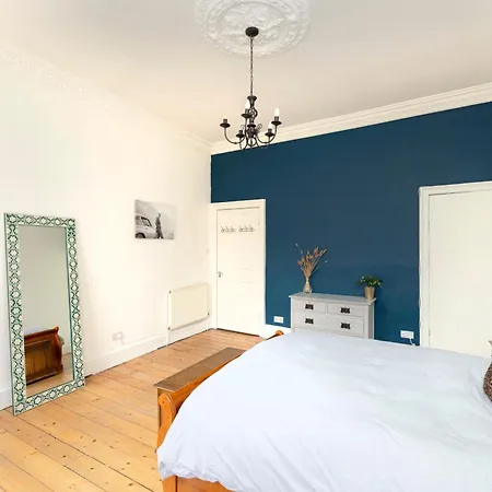 Chic Edinburgh West End 2-Bedroom Apartment In City Centre Exterior photo